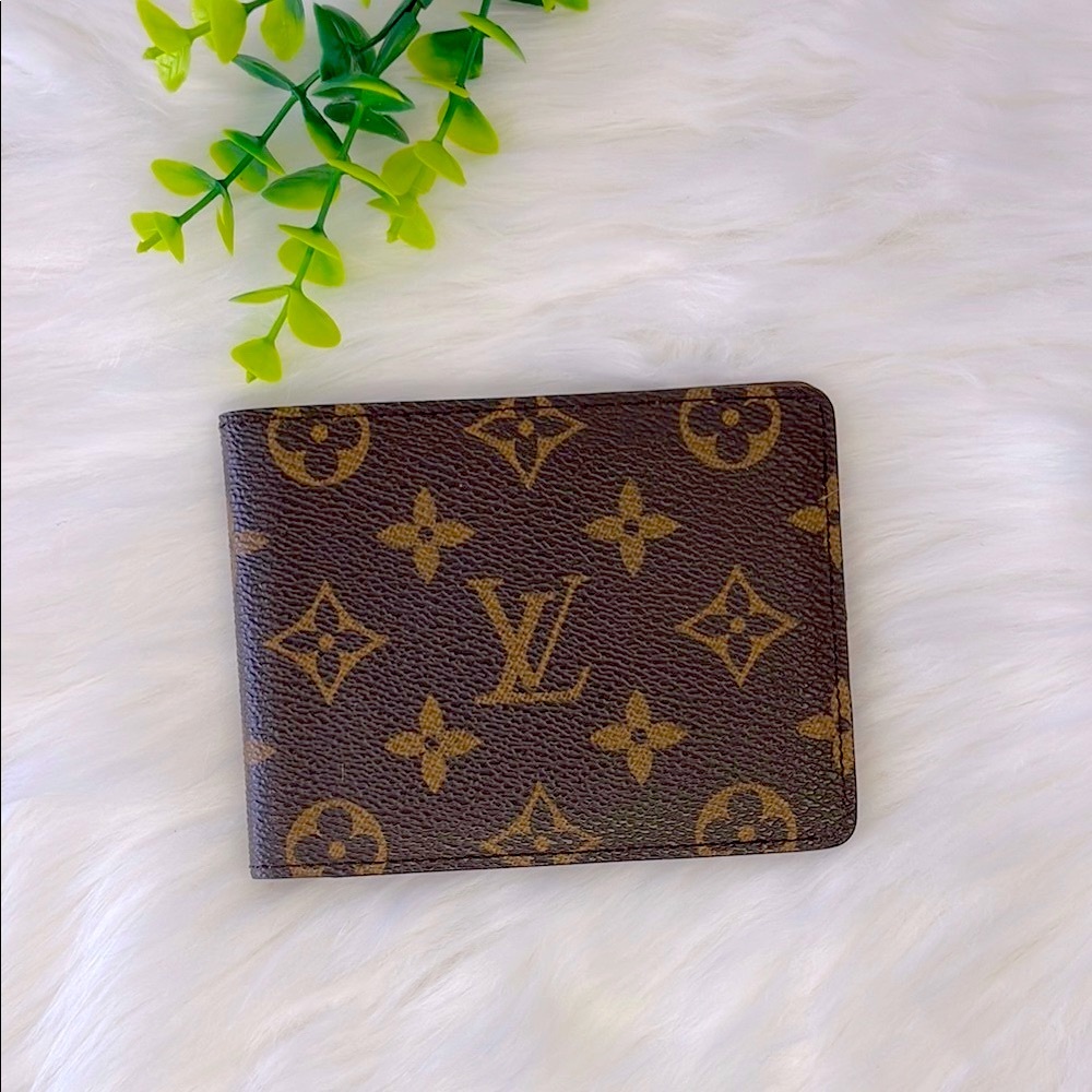 Louis‎ Vuitton Monogram Bifold Wallet
